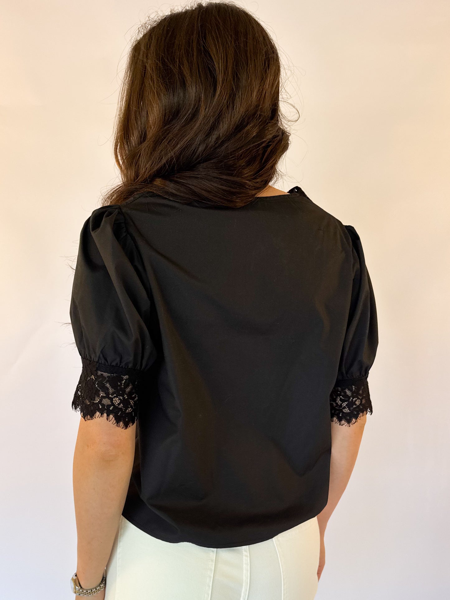 THE HAMPTON LACE TOP